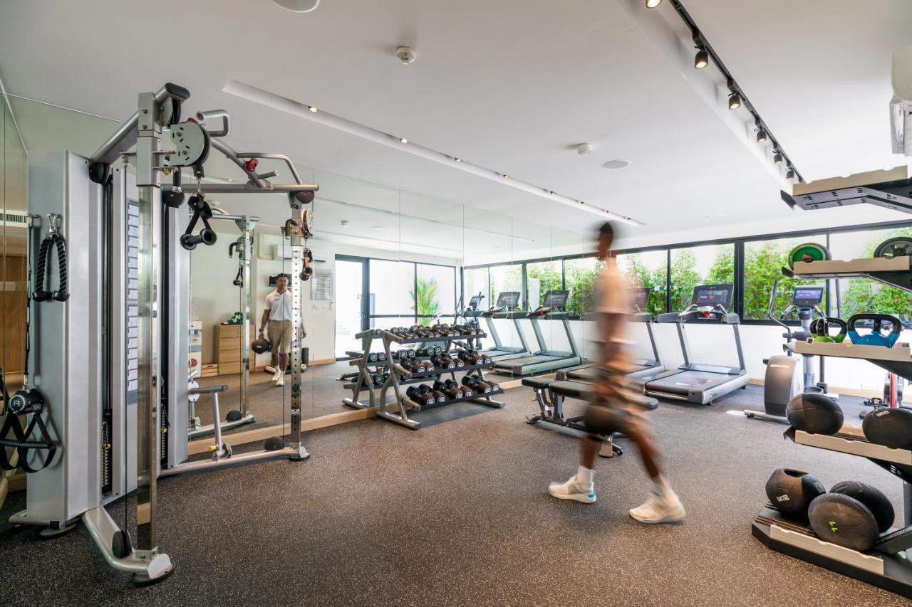 Outrigger Surin Beach Resort - Sha Extra Plus المظهر الخارجي الصورة The gym at the 100 Queen's Gate