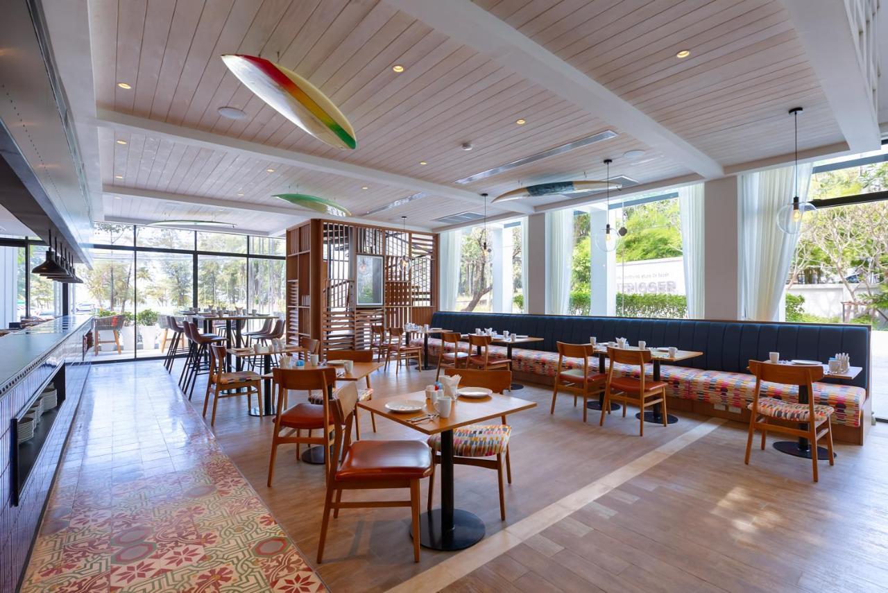 Outrigger Surin Beach Resort - Sha Extra Plus المظهر الخارجي الصورة The Beach Club
