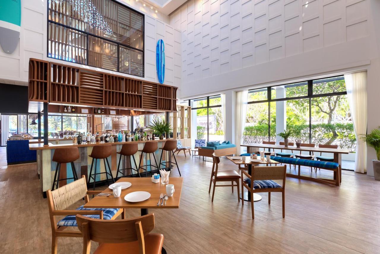 Outrigger Surin Beach Resort - Sha Extra Plus المظهر الخارجي الصورة The Beach
